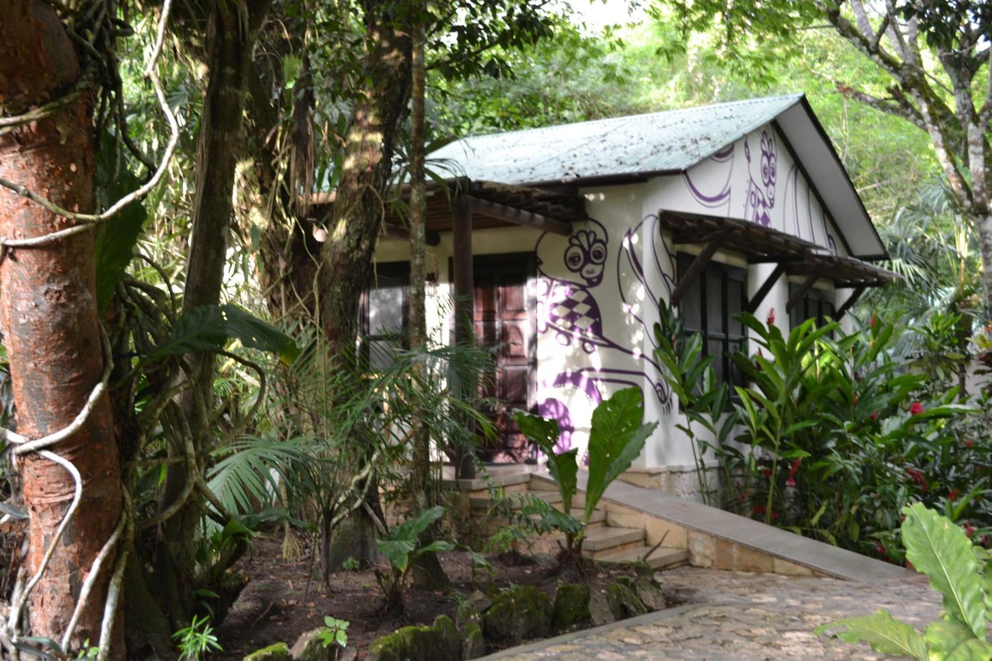 Hotel Jungle Lodge Tikal Oda fotoğraf